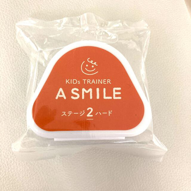 子供用マウスピースKIDs TRAINER A SMILEステージ2ハード キッズ/ベビー/マタニティの洗浄/衛生用品(歯ブラシ/歯みがき用品)の商品写真