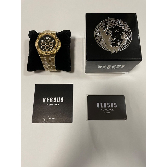 Gianni Versace(ジャンニヴェルサーチ)の新品・未使用　 ヴェルサス ヴェルサーチ メンズ 腕時計 メンズの時計(腕時計(アナログ))の商品写真