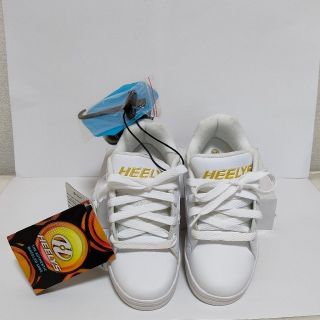 ヒーリーズ(HEELYS)の【未使用品】ヒーリーズ　ローラーシューズ　21.0cm　ホワイト(ローラーシューズ)