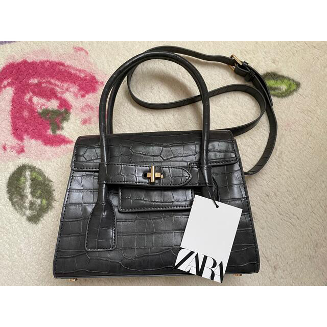 ZARA(ザラ)のZARAバッグ レディースのバッグ(ショルダーバッグ)の商品写真