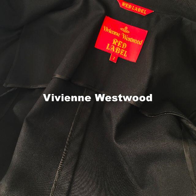 Vivienne Westwood(ヴィヴィアンウエストウッド)の【Vivienne Westwood】ビックORBボタン ショートコート レディースのジャケット/アウター(チェスターコート)の商品写真