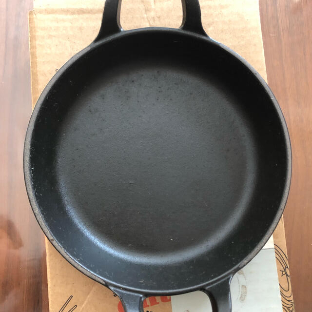 STAUB(ストウブ)のSTAUB エッグスキレット　12cm  インテリア/住まい/日用品のキッチン/食器(鍋/フライパン)の商品写真