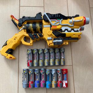 バンダイ(BANDAI)のキョウリュウジャー★銃と電池セット(キャラクターグッズ)