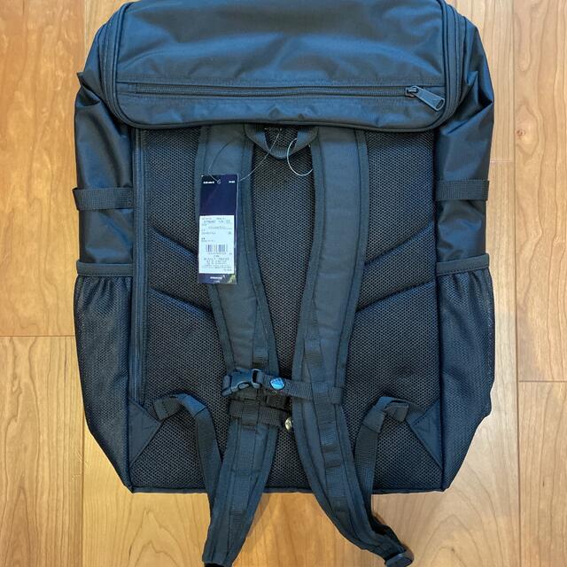 adidas(アディダス)の新品☆アディダス リュック 28L 白ロゴ メンズのバッグ(バッグパック/リュック)の商品写真