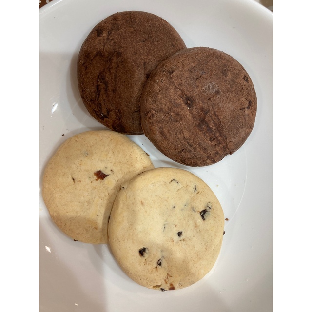 グルテンフリー　クッキー　ブルーベリー&チョコ 食品/飲料/酒の食品(菓子/デザート)の商品写真