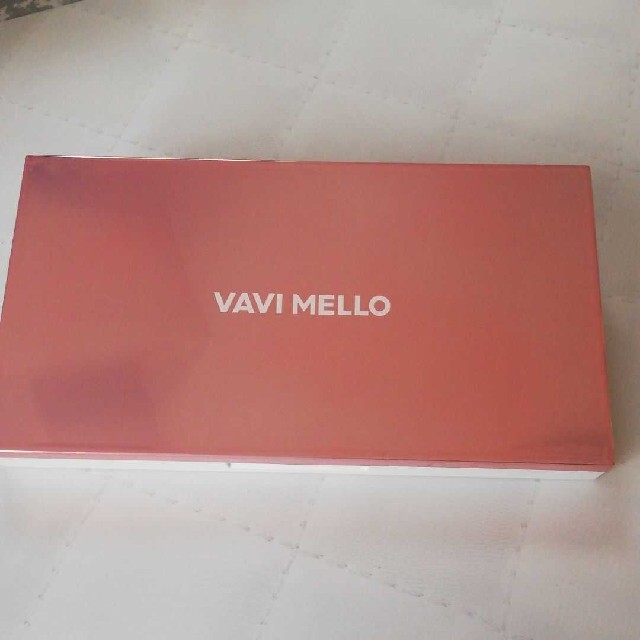 アイシャドウ　VAVI MELLOバレンタインBOX2 PEACH PALETT コスメ/美容のベースメイク/化粧品(アイシャドウ)の商品写真