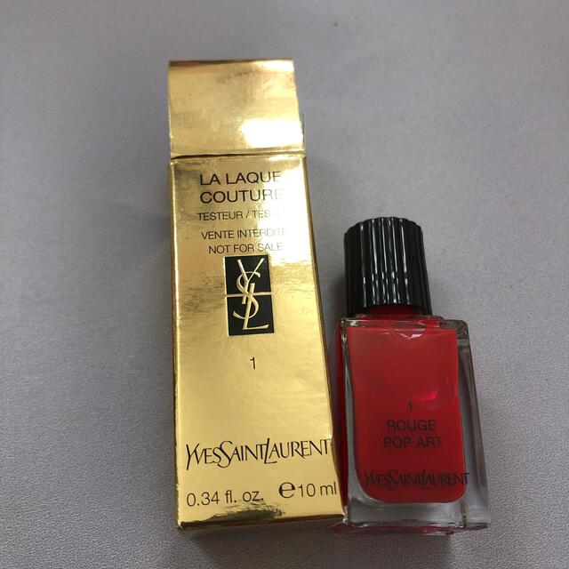 Yves Saint Laurent Beaute(イヴサンローランボーテ)のイヴ・サンローラン ネイル 10ml コスメ/美容のネイル(マニキュア)の商品写真