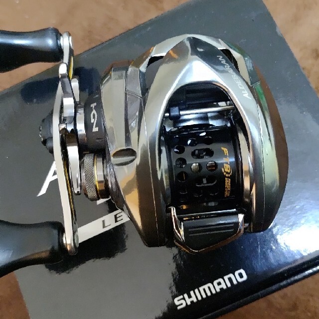 SHIMANO(シマノ)の16アルデバランBFS XG 左ハンドル スポーツ/アウトドアのフィッシング(リール)の商品写真