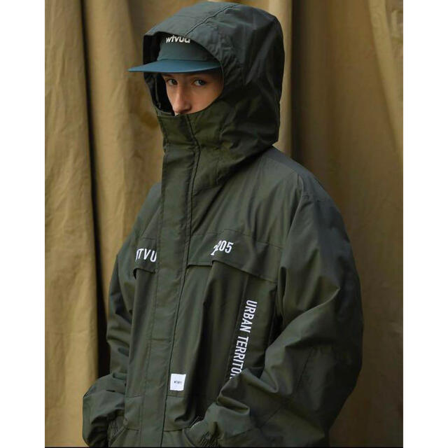 WTAPS SHERPA JACKET NYLON. TAFFETA BLACK