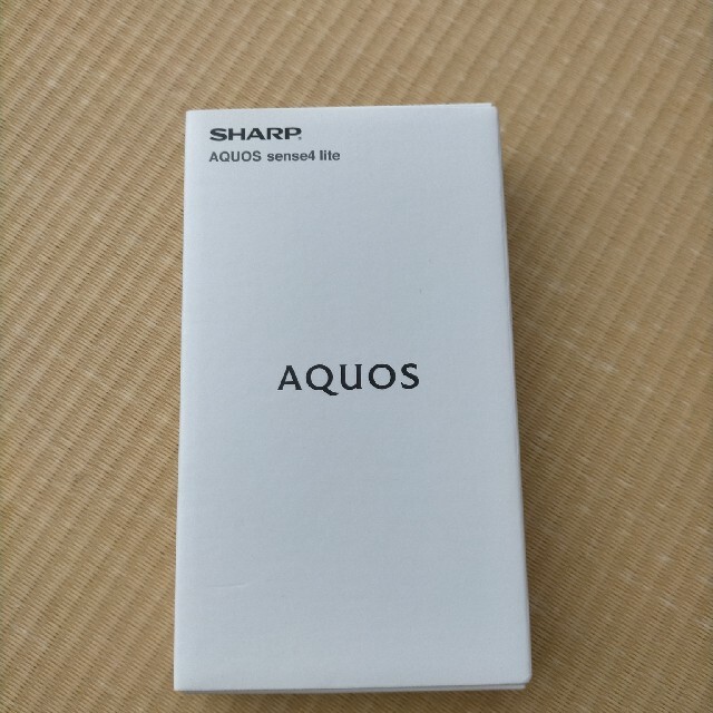 SHARP AQUOS sense4 lite 版SIMフリー 1