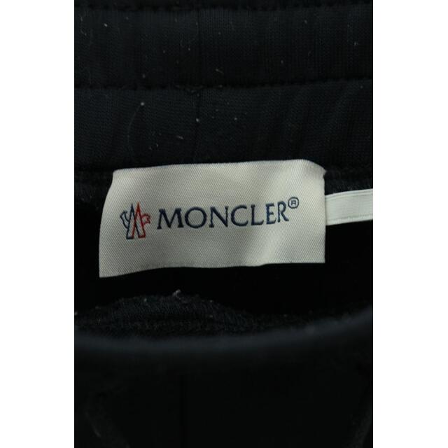 MONCLER(モンクレール)のモンクレール PANTLONE CORTO サイドロゴ刺繍ハーフパンツ XXL メンズのパンツ(ショートパンツ)の商品写真