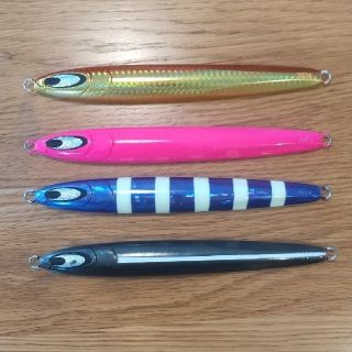 ダイワ(DAIWA)の鏡牙ジグ　セミロング　200g　4本セット(ルアー用品)