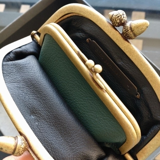 mina perhonen(ミナペルホネン)のmina perhonen  tambourine cuddle purse レディースのファッション小物(財布)の商品写真