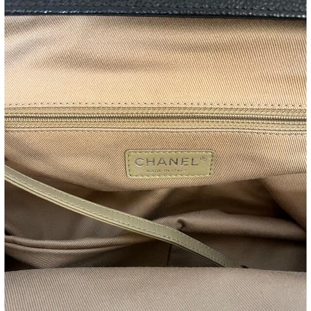 CHANEL(シャネル)のシャネル ショルダーバッグ　キャビアスキン　マトラッセ　アンティークシルバー レディースのバッグ(ショルダーバッグ)の商品写真