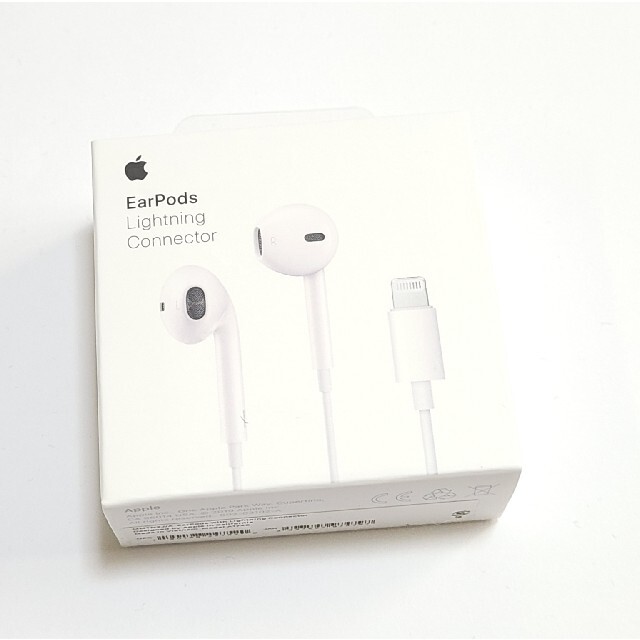 iPhone(アイフォーン)の新品★iPhoneイヤホン【純正】EarPods Lightning スマホ/家電/カメラのオーディオ機器(ヘッドフォン/イヤフォン)の商品写真