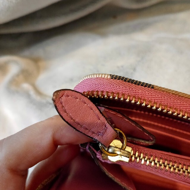 BURBERRY(バーバリー)のお値下げ　バーバリー　長財布 レディースのファッション小物(財布)の商品写真