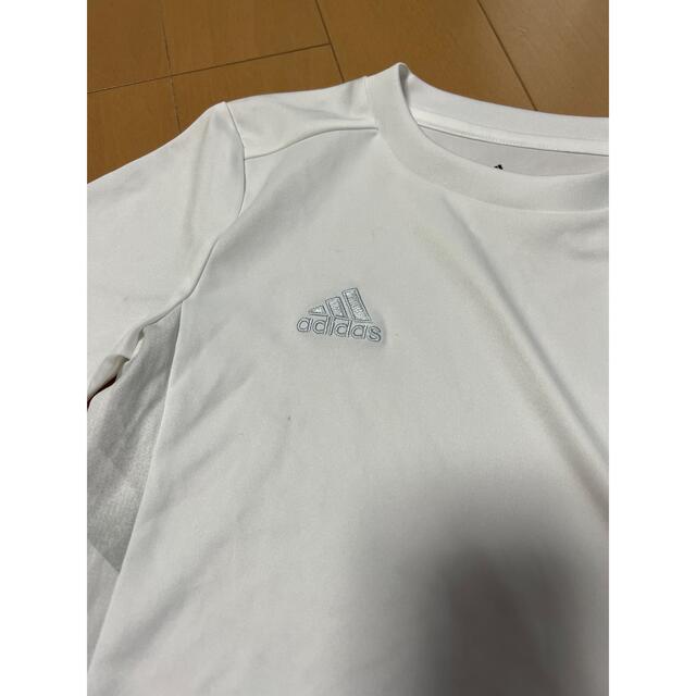 adidas(アディダス)のadidas Tシャツ　130.150  2枚 キッズ/ベビー/マタニティのキッズ服男の子用(90cm~)(Tシャツ/カットソー)の商品写真