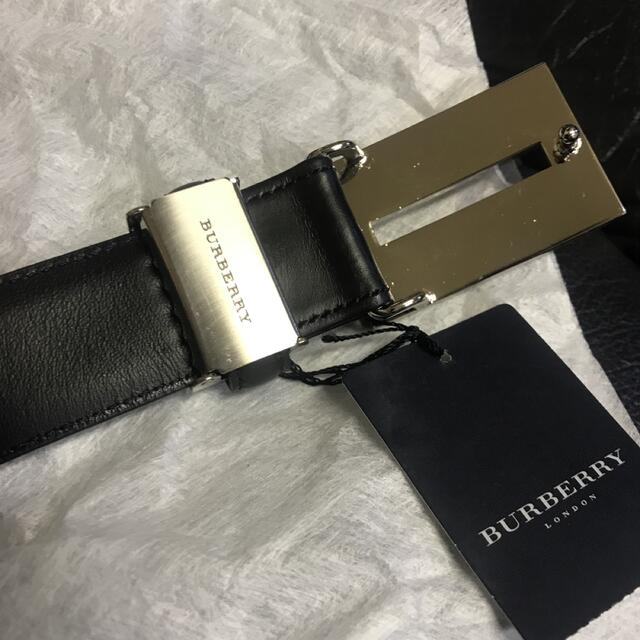 BURBERRY - BURBERRY◇牛革ベルト◇新品未使用◇格安の通販 by 羅車's