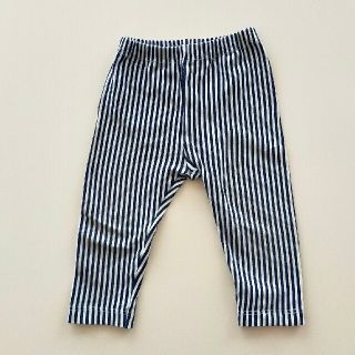 ユニクロ(UNIQLO)のユニクロ　UNIQLO　80　ストレッチパンツ　スパッツ　七分丈　ボーダー(パンツ)