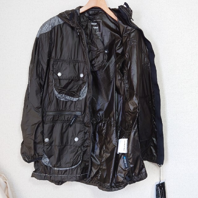 Barbour(バーブァー)の新品　Barbour×and wander ジャケット メンズのジャケット/アウター(ブルゾン)の商品写真