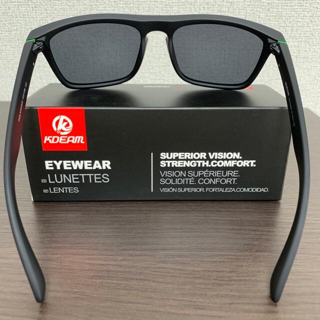 新品未使用♪kdeam最新偏光レンズサングラス ブラックレンズ 即購入可 スポーツ/アウトドアのフィッシング(ルアー用品)の商品写真