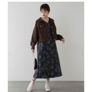 ナチュラルクチュール(natural couture)のふくれジャガードお上品線画ワンピース　ブラック　フリーサイズ(ロングワンピース/マキシワンピース)