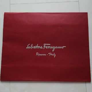 サルヴァトーレフェラガモ(Salvatore Ferragamo)のフェラガモ　紙袋(ショップ袋)