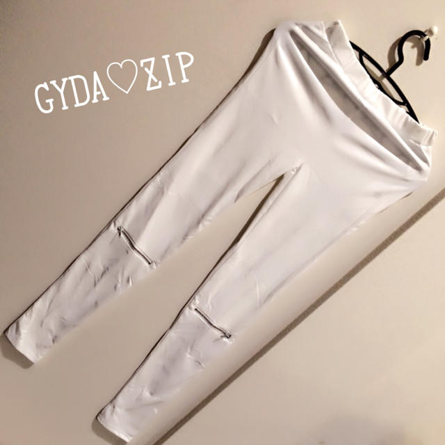 GYDA(ジェイダ)のgyda♡zipレギンス♡ホワイト レディースのレッグウェア(レギンス/スパッツ)の商品写真