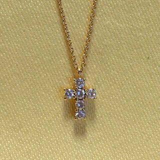 ヴァンドームアオヤマ(Vendome Aoyama)のヴァンドームアオヤマ　K18 ダイヤモンド クロス ネックレス 0.18ct(ネックレス)