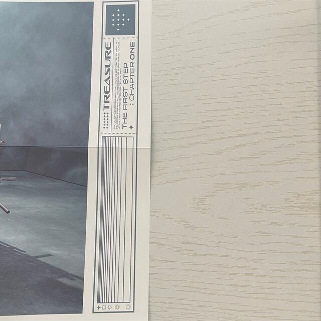 TREASURE THE FIRSTSTEP:CHAPTER 1(ホワイト)  エンタメ/ホビーのCD(K-POP/アジア)の商品写真