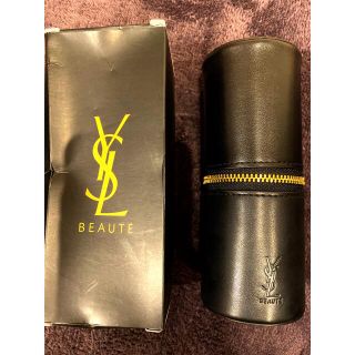 イヴサンローランボーテ(Yves Saint Laurent Beaute)のYSL イヴサンローラン ポーチ付きメイクブラシセット(コフレ/メイクアップセット)