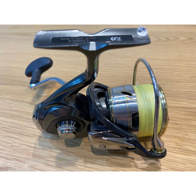 DAIWA(ダイワ)のルビアス　4000 スポーツ/アウトドアのフィッシング(リール)の商品写真