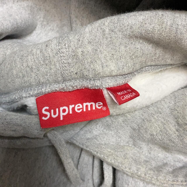 Supreme(シュプリーム)のSupreme Classic Logo Hooded メンズのトップス(パーカー)の商品写真