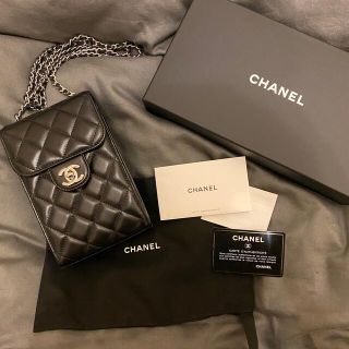 シャネル(CHANEL)のYuri様専用 シャネル CHANEL フォンケースチェーンウォレット(財布)