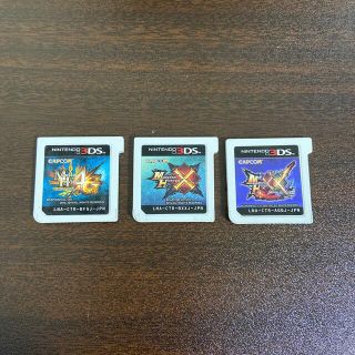 カプコン(CAPCOM)のモンスターハンター 4G、X、XXセット(携帯用ゲームソフト)