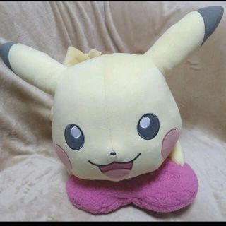 ナムコ限定 ポケットモンスター めちゃでかぬいぐるみ ふわふわハート ピカチュウ(ぬいぐるみ)