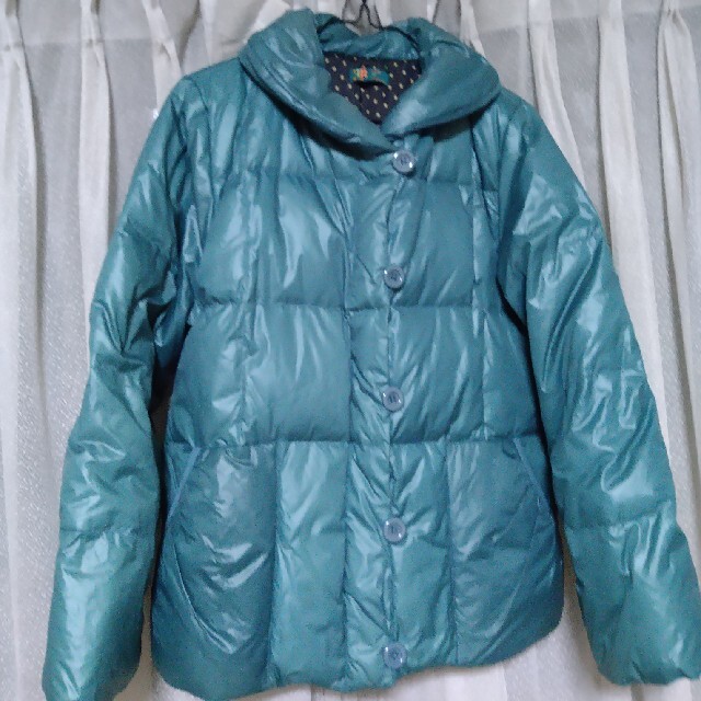 FELISSIMO(フェリシモ)のフェリシモ　ターコイズ色　ショートダウン レディースのジャケット/アウター(ダウンジャケット)の商品写真