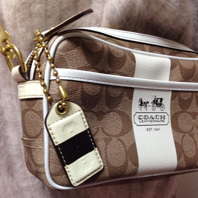 COACH(コーチ)のCOACHナナメ掛けバッグ レディースのバッグ(ショルダーバッグ)の商品写真