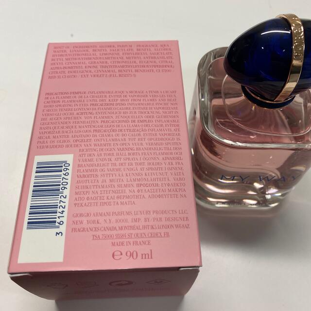 Armani(アルマーニ)の香水　GIORGIO ARMANI MY WAY epd  コスメ/美容の香水(香水(女性用))の商品写真