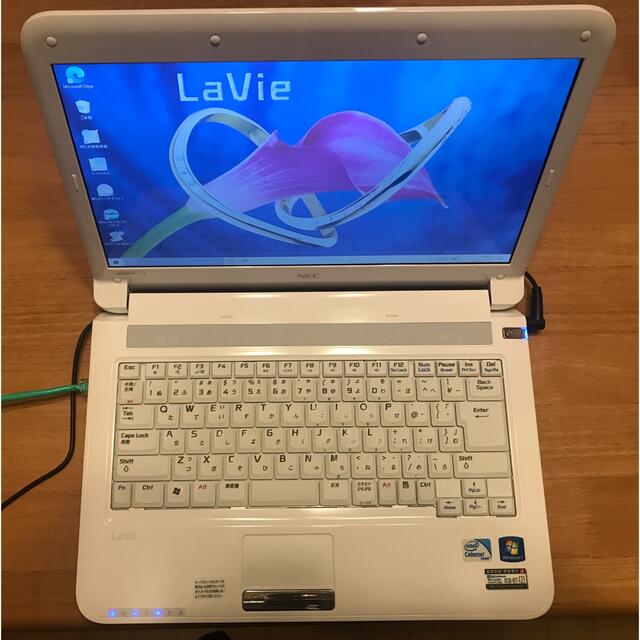 NEC(エヌイーシー)のNEC LaVie LE150\C Windows10 スマホ/家電/カメラのPC/タブレット(ノートPC)の商品写真