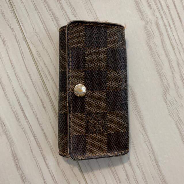 LOUIS VUITTON(ルイヴィトン)のダミエキーケーキ レディースのファッション小物(キーケース)の商品写真