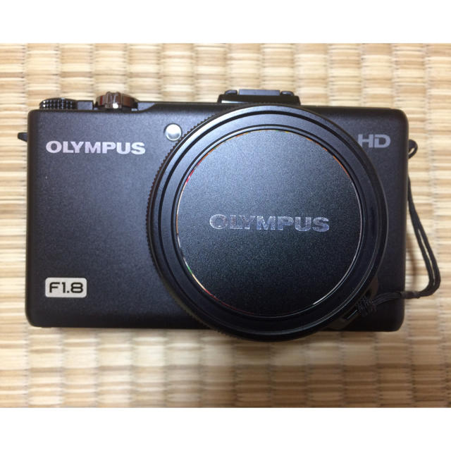 OLYMPUS(オリンパス)のオリンパス デジタルカメラ XZ-1 スマホ/家電/カメラのカメラ(コンパクトデジタルカメラ)の商品写真