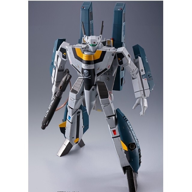 マクロス超合金初回限定版VF-1Sロイフォッカースペシャル&スーパーパーツセット