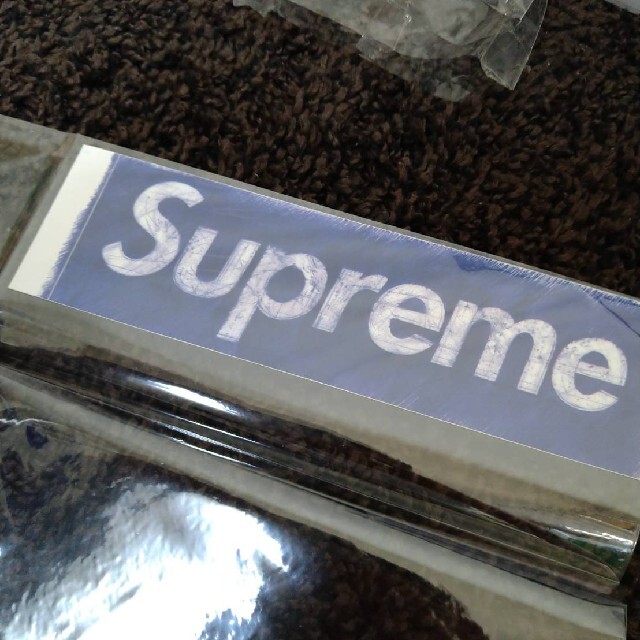 Supreme Andrei Molodkin Pen Bow Logo