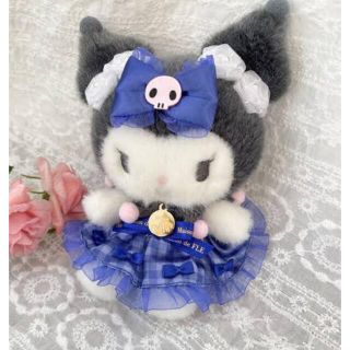 メゾンドフルール(Maison de FLEUR)のメゾンドフルール クロミ　ぬいぐるみ　マスコットチャーム　サンリオ　限定カラー(キャラクターグッズ)