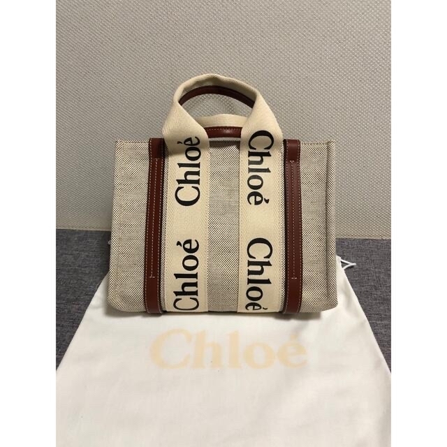 人気の贈り物が Chloe - Chloe「woody」スモールトートバッグ トートバッグ