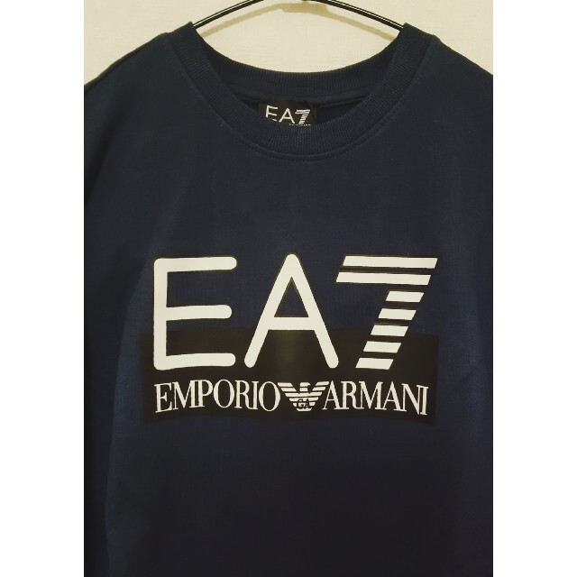 Emporio Armani(エンポリオアルマーニ)の【新品未使用】エンポリオアルマーニEA7 スウェットシャツ ネイビー Lサイズ メンズのトップス(スウェット)の商品写真