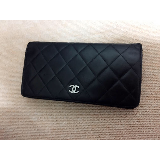 CHANEL(シャネル)の特別価格🎁CHANELマトラッセ小銭入れ付き長財布 レディースのファッション小物(財布)の商品写真