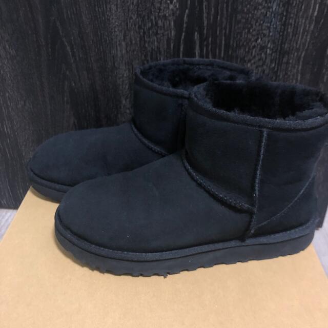 UGG アグ　クラシックミニ　ブラック　25cm