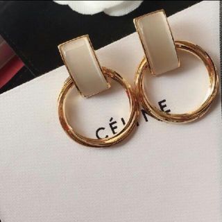 ドゥロワー(Drawer)の CELINE ピアス  バーニーズニューヨーク Tomorrowland(ピアス)